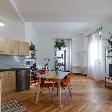 Отель Casa Mazzini Верона Экстерьер фото